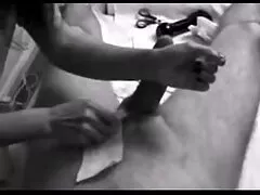 Làm tổn thương se x nhat ban tôi bây giờ.
